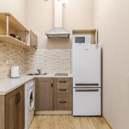Apartment On Stavropihiiska Street 1 Lviv Ngoại thất bức ảnh