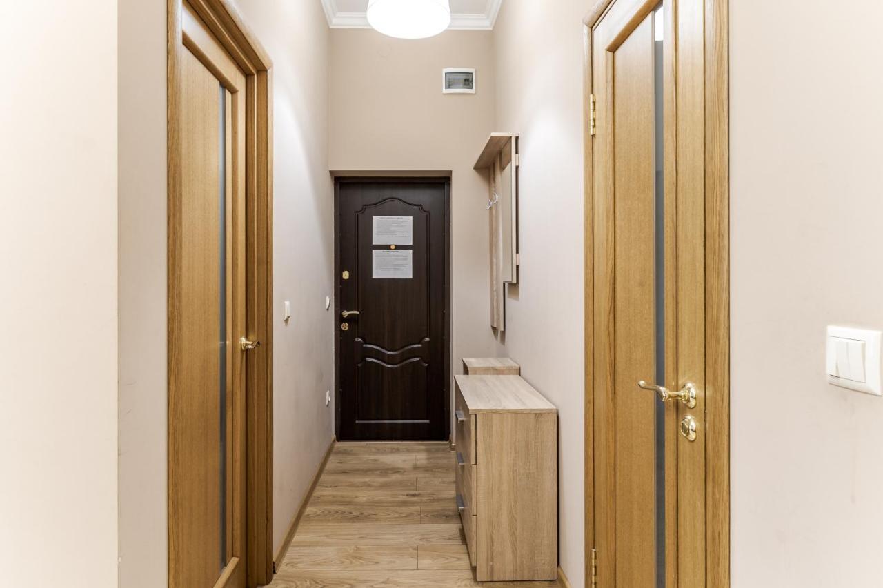 Apartment On Stavropihiiska Street 1 Lviv Ngoại thất bức ảnh