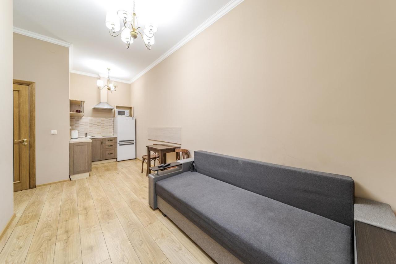 Apartment On Stavropihiiska Street 1 Lviv Ngoại thất bức ảnh